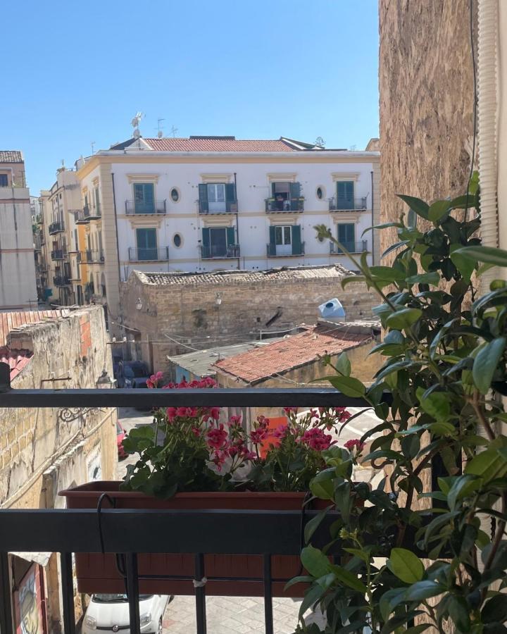 Shallah Apartment Nel Cuore Del Centro Storico Di باليرمو المظهر الخارجي الصورة